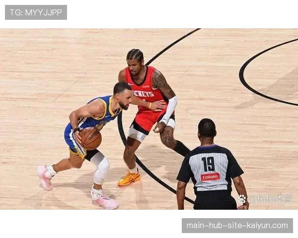 前场高度优势明显 多队利用身高构建防守体系